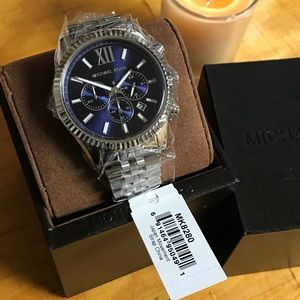 Micheal Kors Men's 8280 Silver Lexington Watch